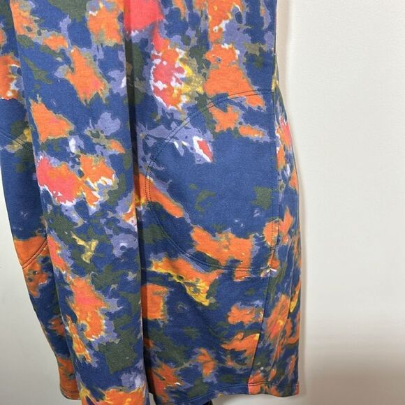 Venus sleeveless dress size medium with pockets - Picture 4 of 9